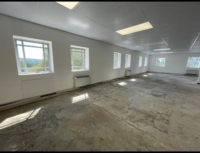 187.60M² OFFICE TO LET IN RIVONIA